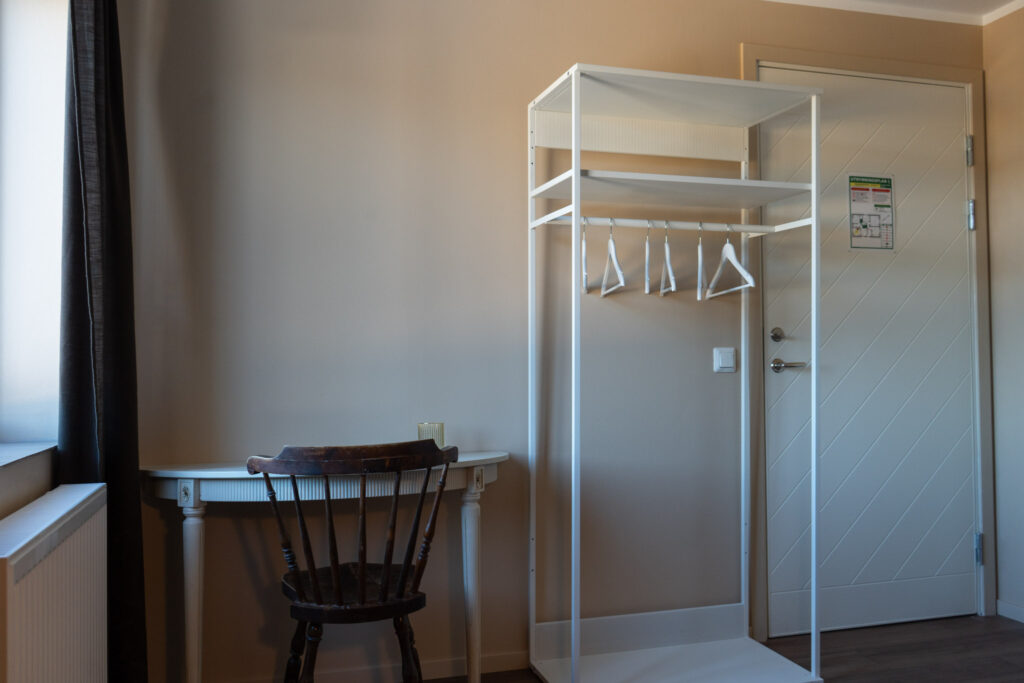 Room 2