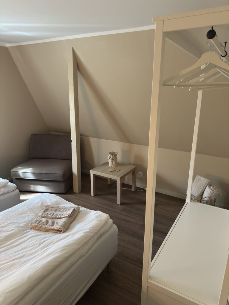 Room 6