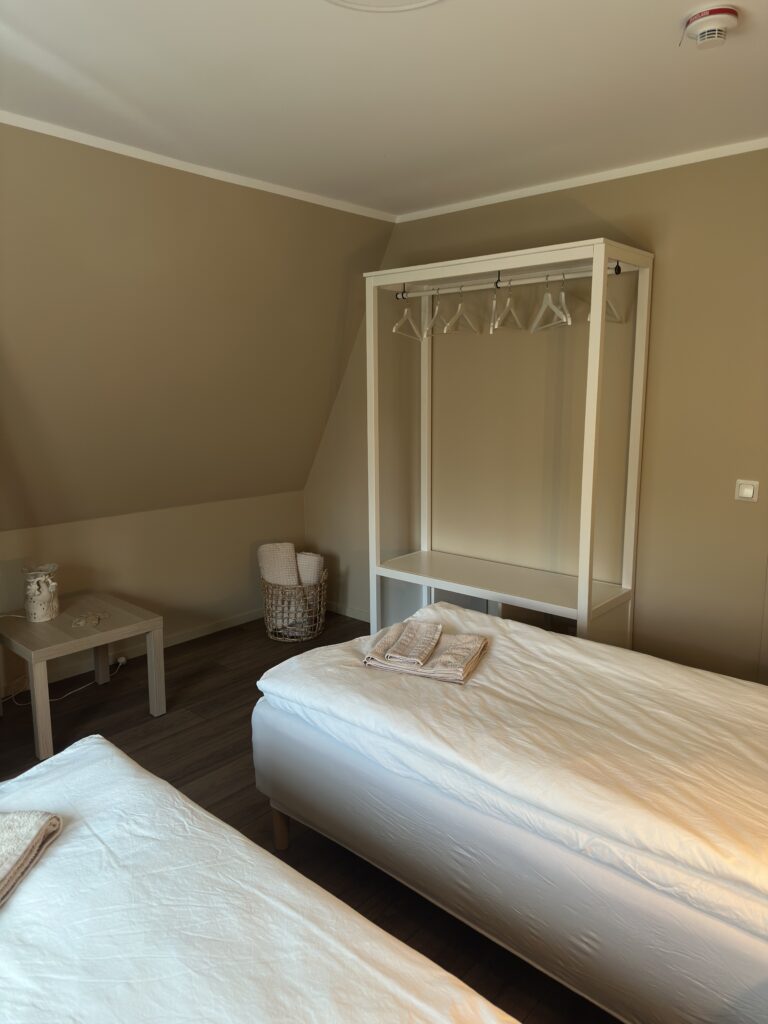 Room 6
